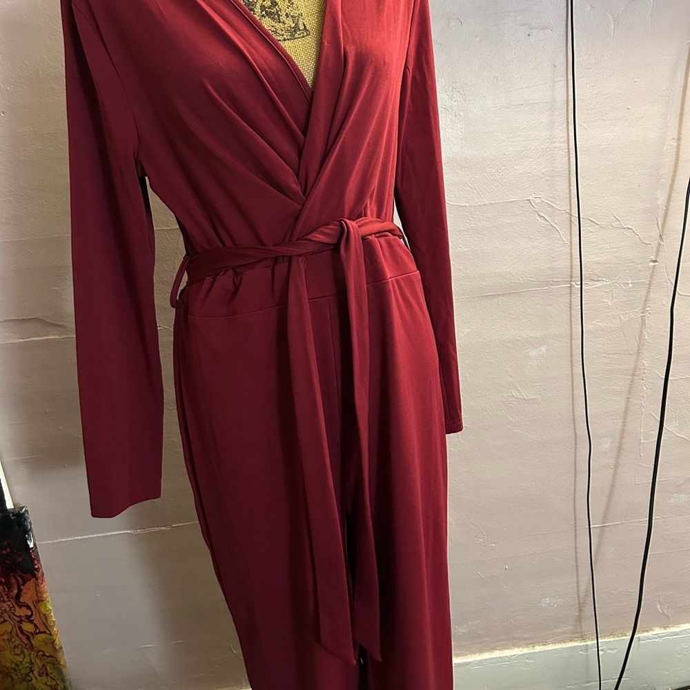 Elegant Red Pant Suit